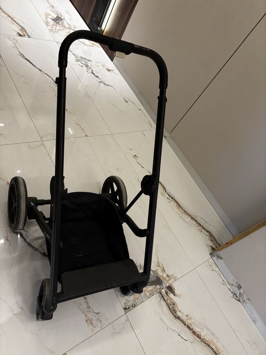 Шасси для коляски Cybex