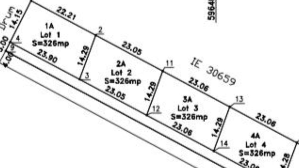 Loc de casa in comuna Dobreni