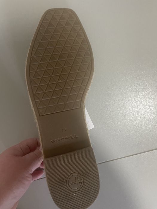 Эспадрильи Tamaris