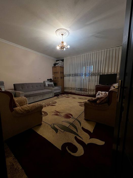 Продаю 2х комнатную квартиру в центе города в хорошем состоянии!