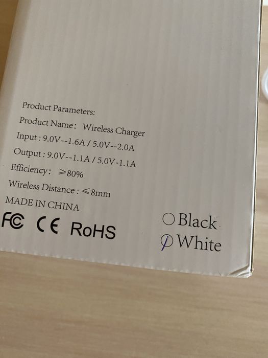 Зарядное устрлйство  для телефона