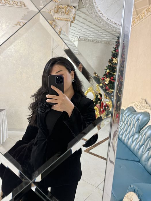 Костюм велюровый 46-48 размер