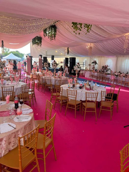 Inchiriez cort pentru evenimente