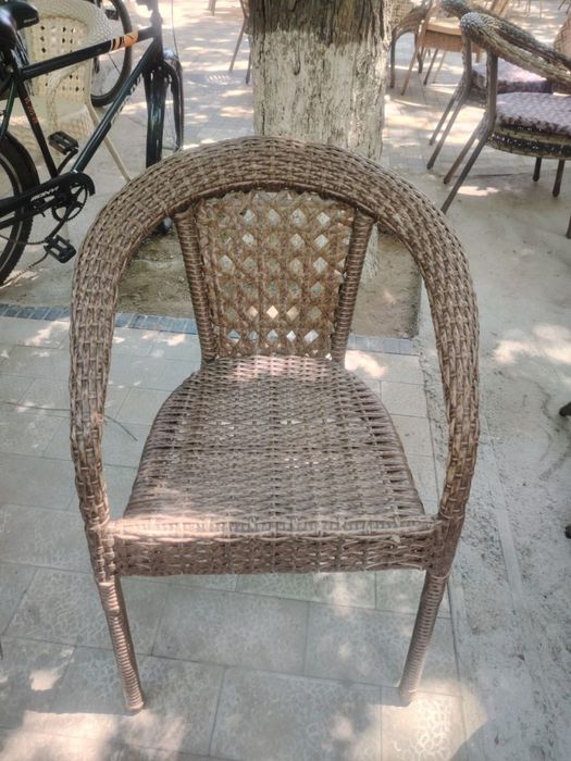 Rotan stullar sotiladi 250mindan donasi