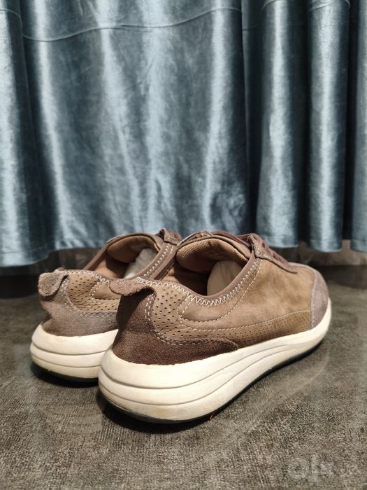 Оригинальные кроссовки Clarks