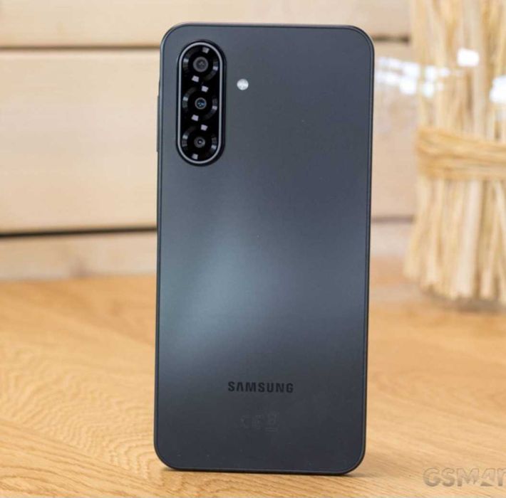 Samsung A17 евро