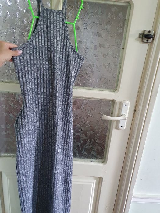 Продаётся новое платье