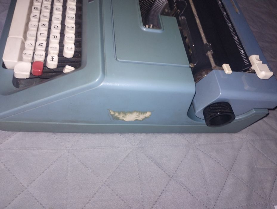 Masina de scris  functionala