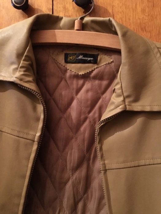 Бежово кожено яке/сако