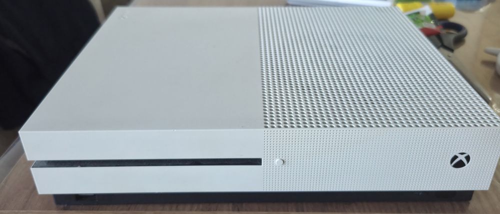 Xbox One S 512GB