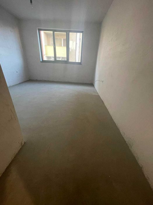 Продава се Тристаен апартамент в Търговище, Център - 100 кв.м за 1204 €/кв.м - Снимка #3