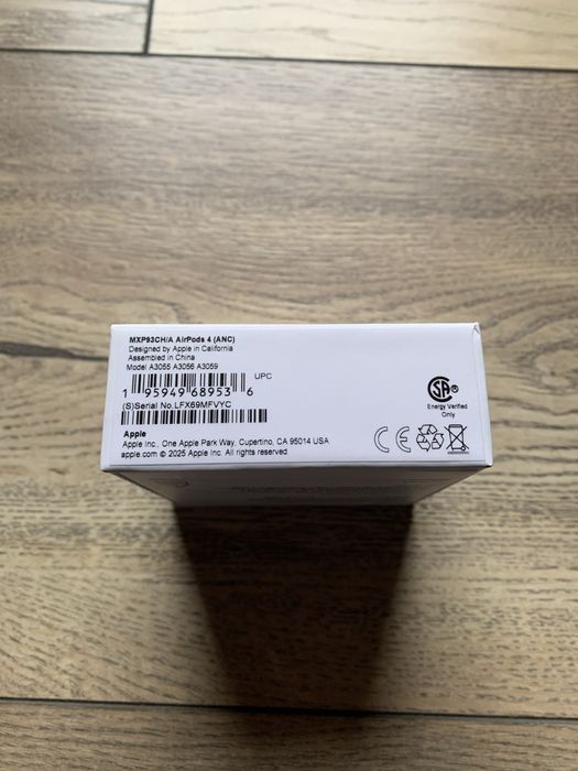 AirPods 4 Active Noise Cancellation