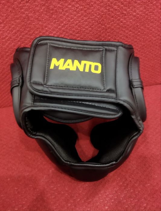 Шлем Manto для единоборств