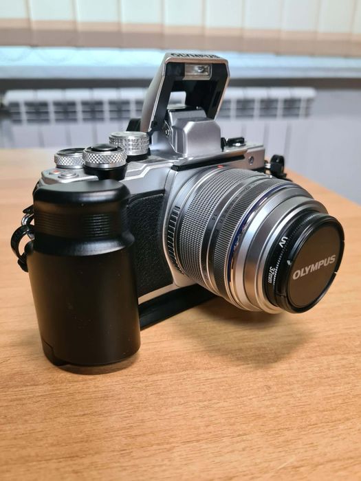 olympus om 10 - Camere foto Mirrorless oferte online | OLX.ro