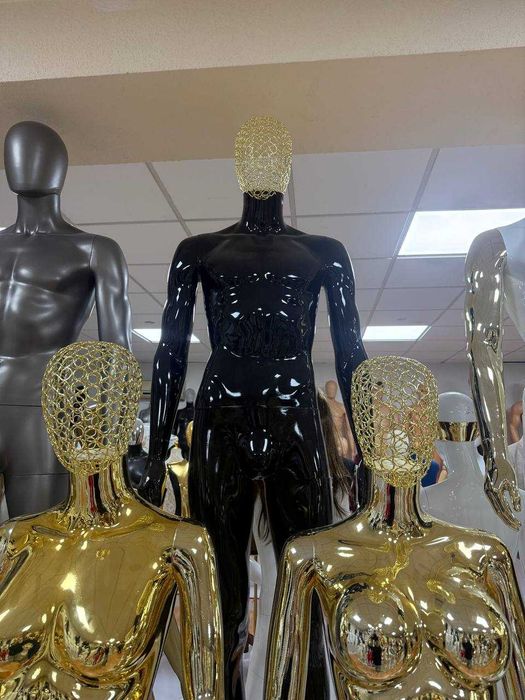 maniken veshalka