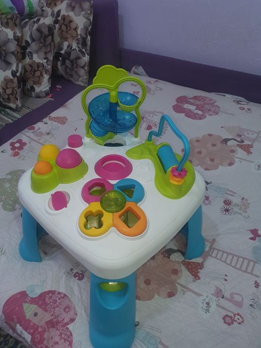 Развивающий столик Smoby