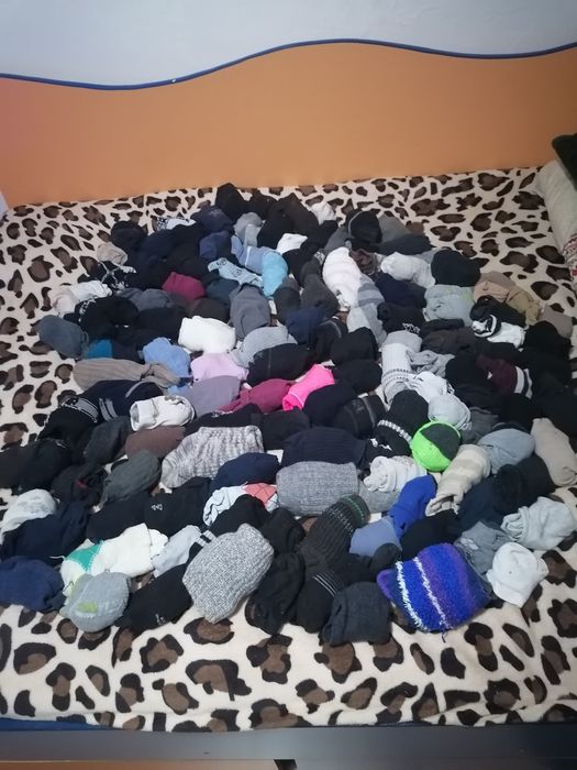 Ciorapi pentru adulți : 135 perechi