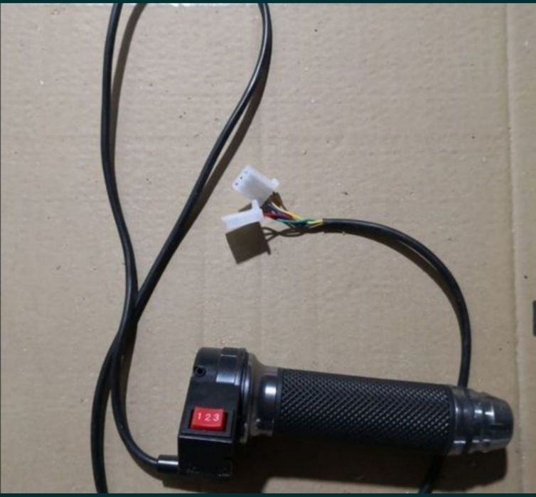 Încărcător pentru scuter Electric 60 volți cu incarcare 67.2 v