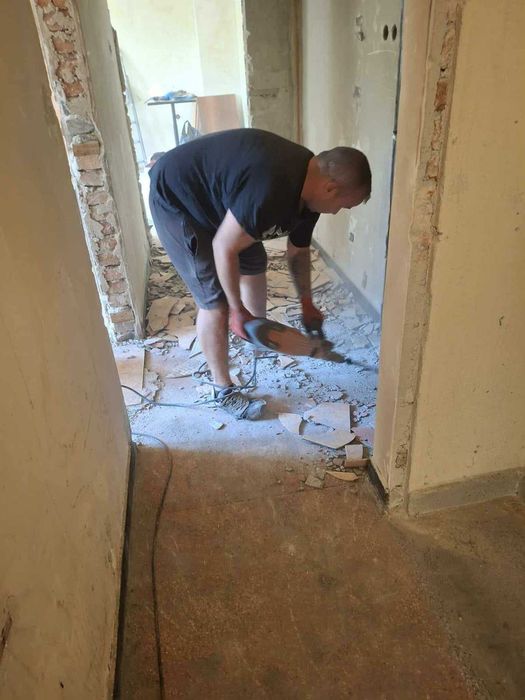 Кърти Чисти Извозва София | Къртене на баня | Извозване на отпадъци