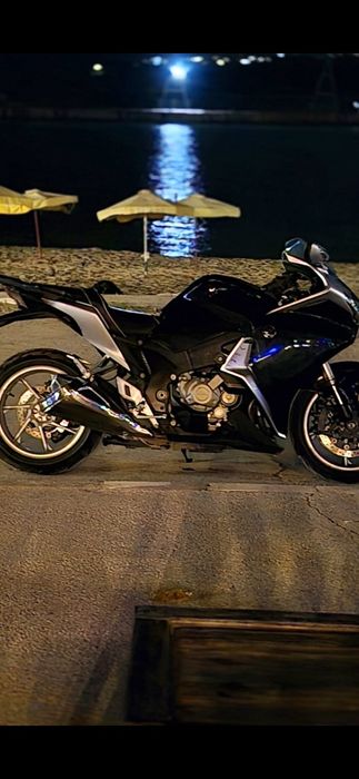 Honda VFR1200 automatic