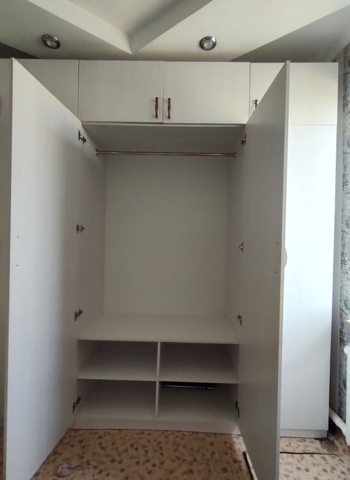 Продам шкаф из лдсп