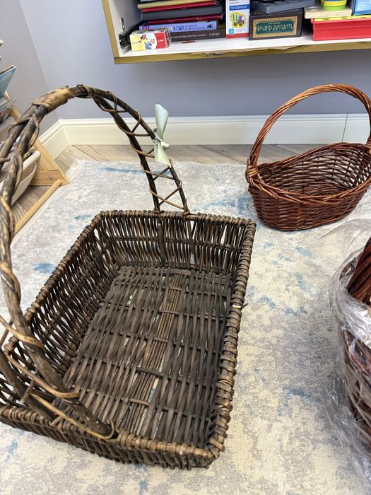 Продам корзины б/у