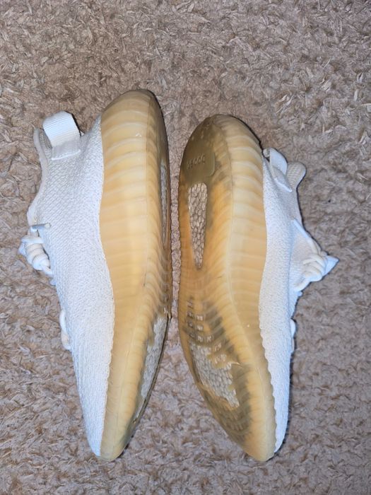 Adidas Yeezy маратонки 43 1/2