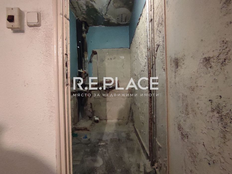 Продава се Четиристаен апартамент в Варна, Младост 1 - 82 кв.м за 1525 €/кв.м - Снимка #9