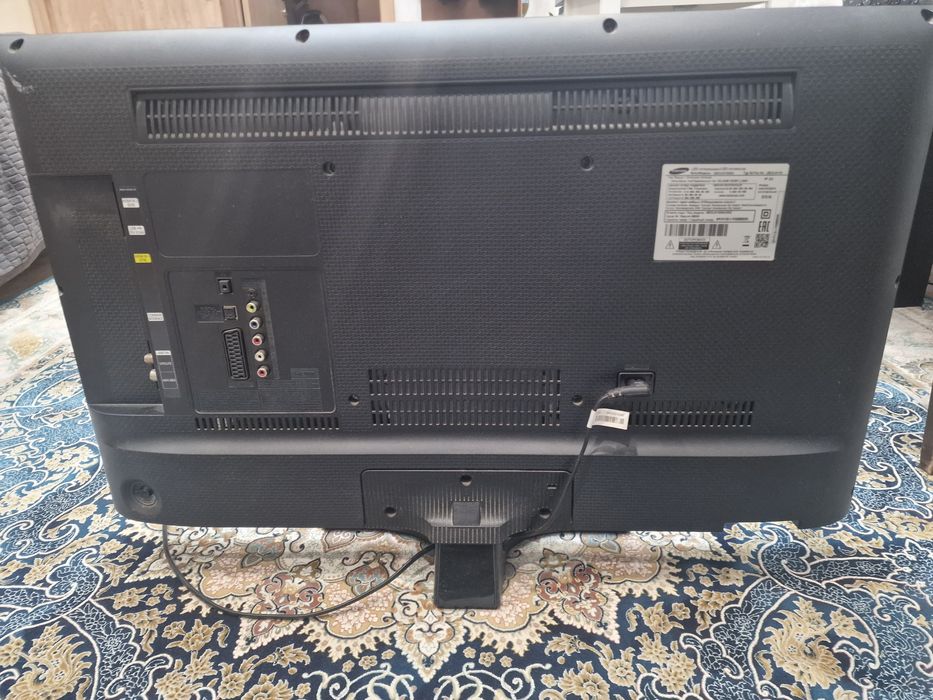 Телевизор Самсунг