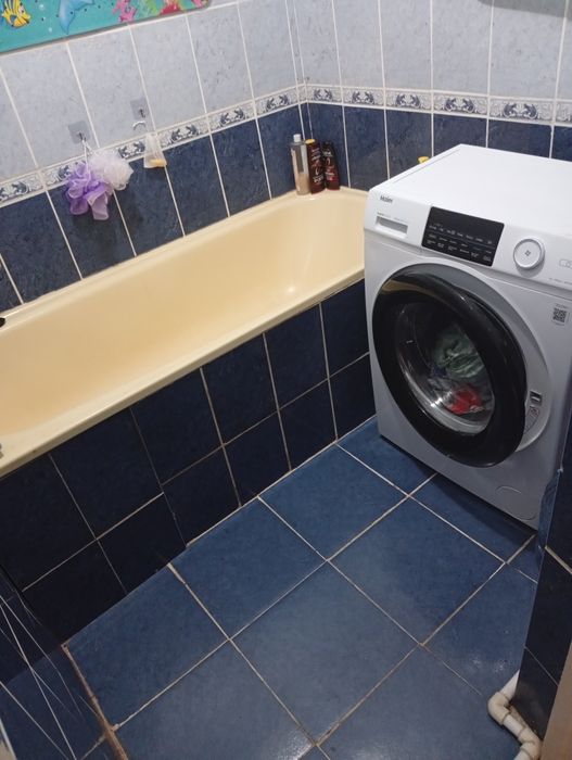 Продам 3 х. Комн. Квартиру.