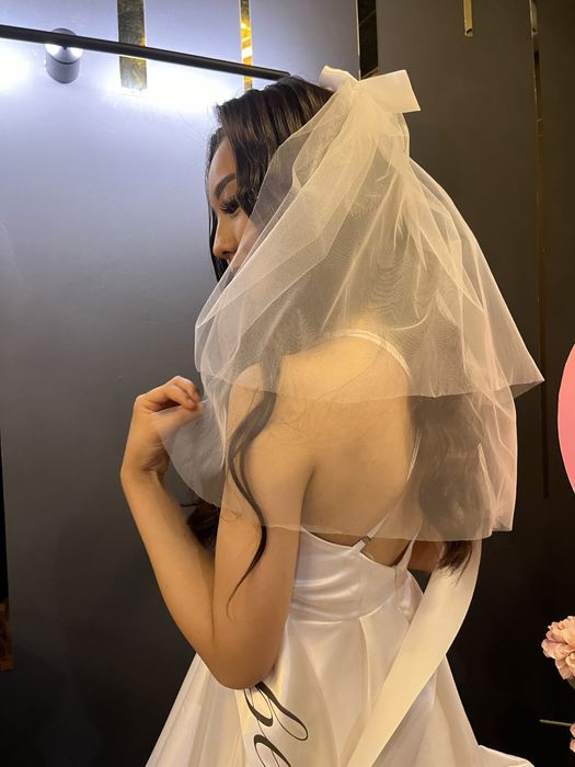 Продается вечерние платья