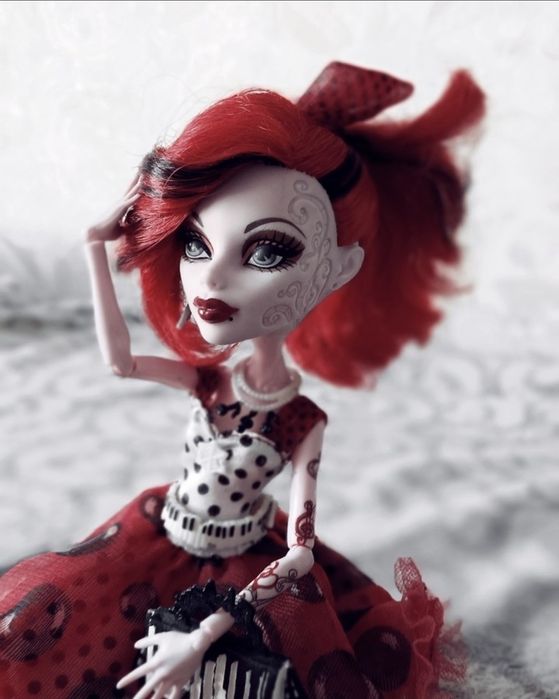 Кукла монстер хай