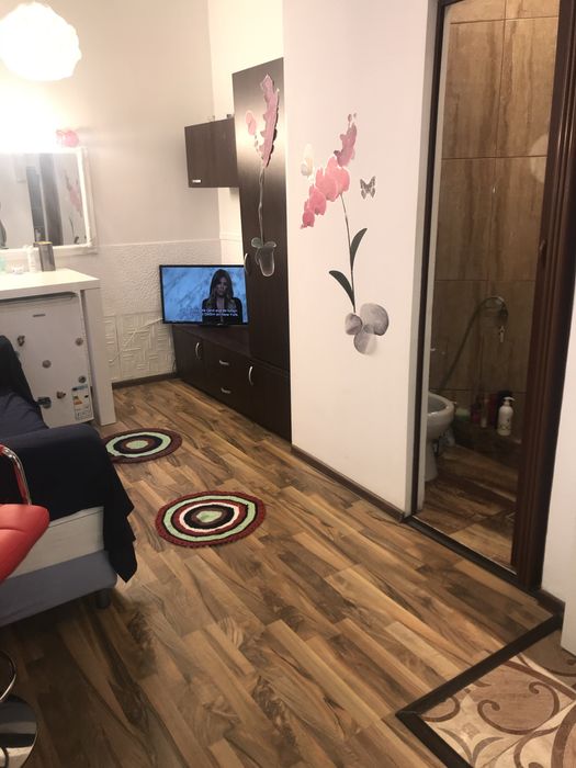 Boxa , garsoniera , zona centrala