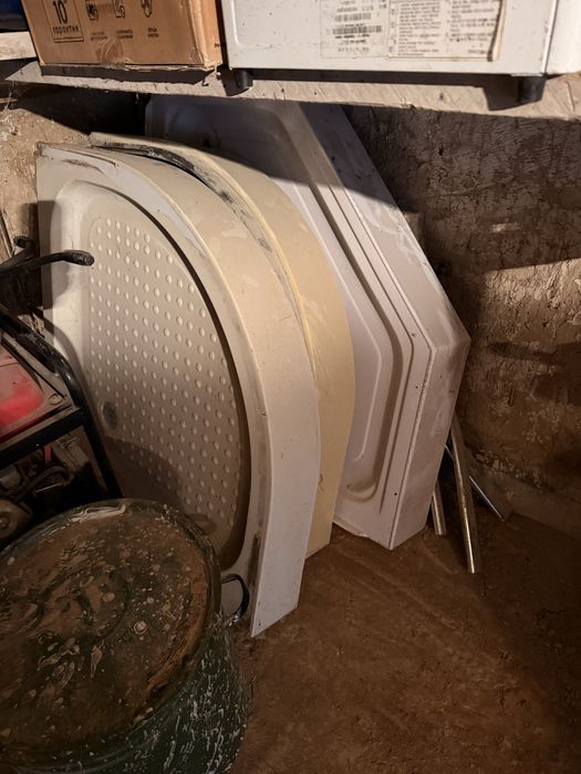 Продается душ кабина б/у в нормальном состоянии