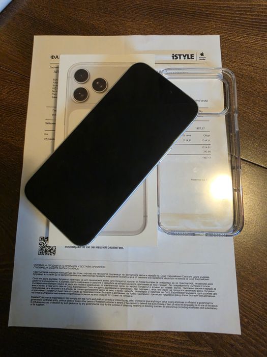 Продавам iPhone 17 pro max