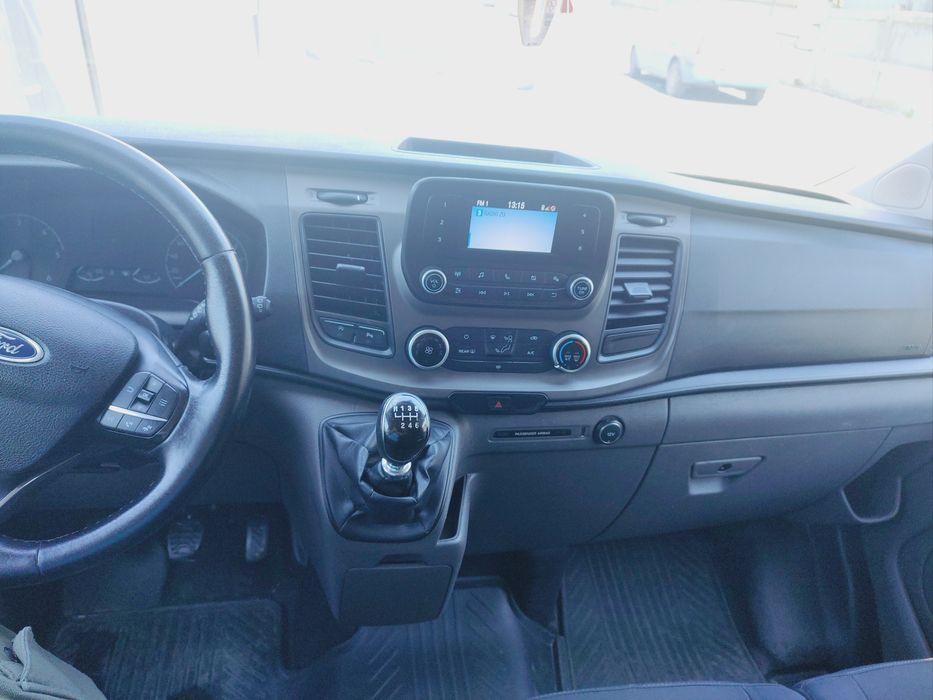 Ford Transit 8+1