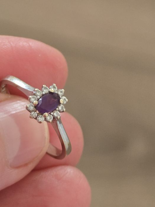 Inel aur 18 k cu diamante