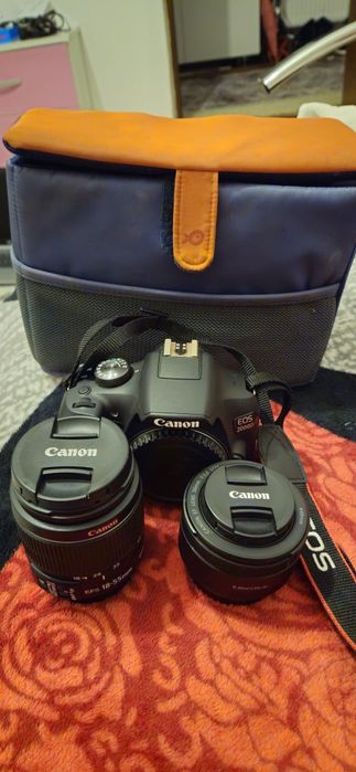 Canon 2000D,că nou 18-55 și 50mm,încărcător,geanta dedicata