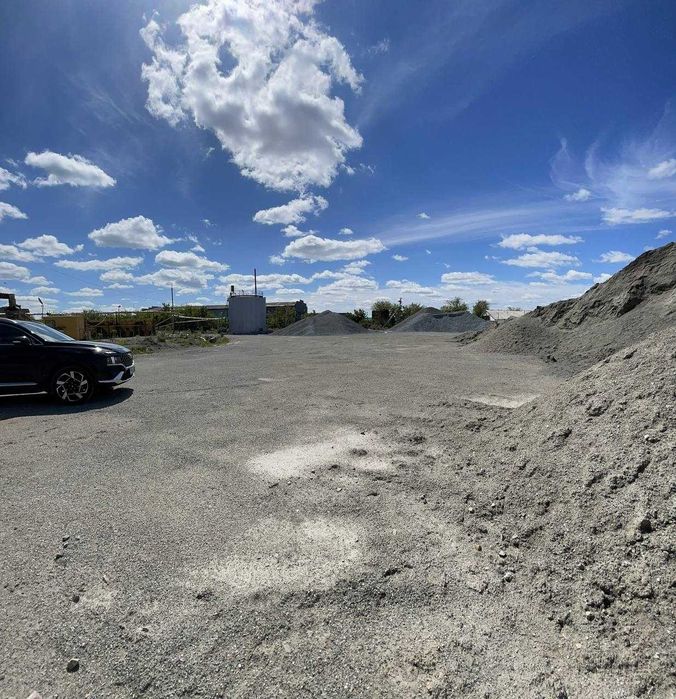 Продается коммерческое помещение с заводом