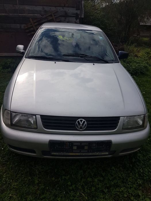 Vând mașină în stare buna se pot scoate numere roșii