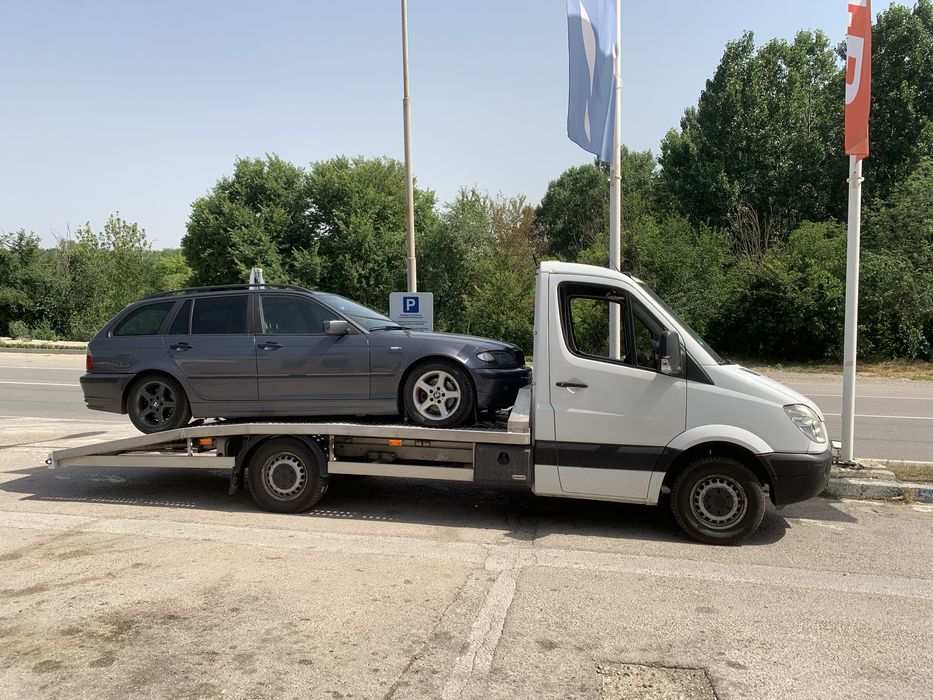 Пътна помощ превоз на автомобили