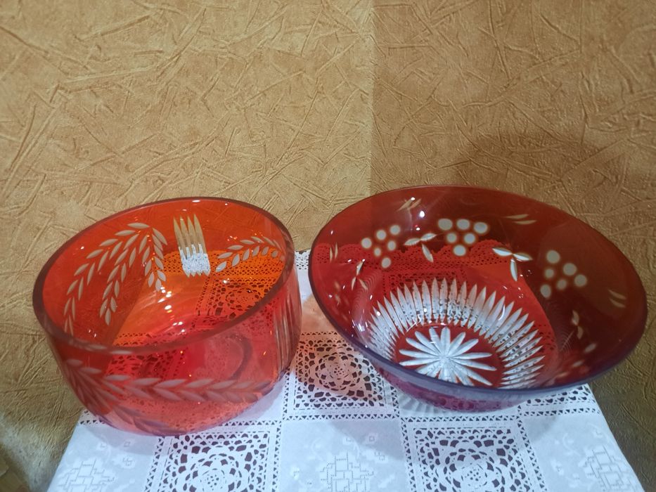 Винтажные вазы-фруктовницы, накладной, рубиновый хрусталь. В отличном