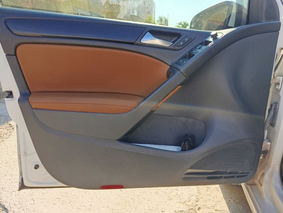 Кожен салон за ГОЛФ 6 с подгрев