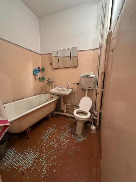 1 к. Кв. 4эт. 8мкр. 3дом (Сан Ремо)