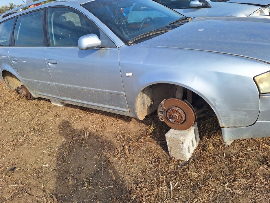 Dezmembrez audi a6 c5 2.5