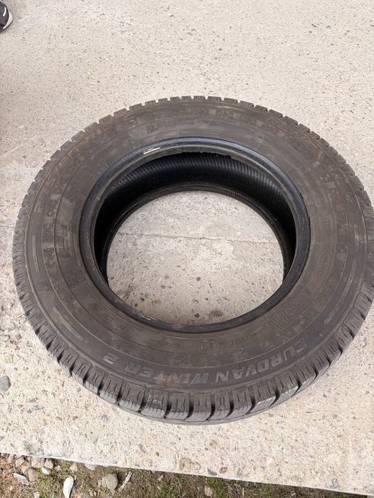 Зимни гуми 235/65 R16C