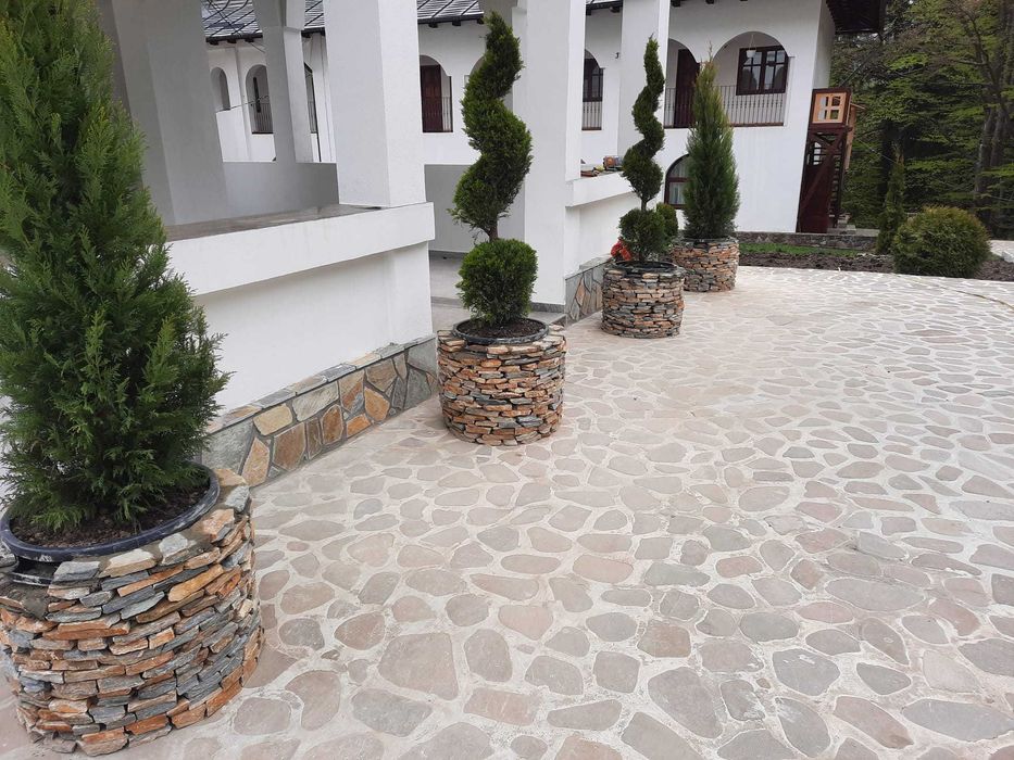 Piatră Naturală de Munte pentru Decor