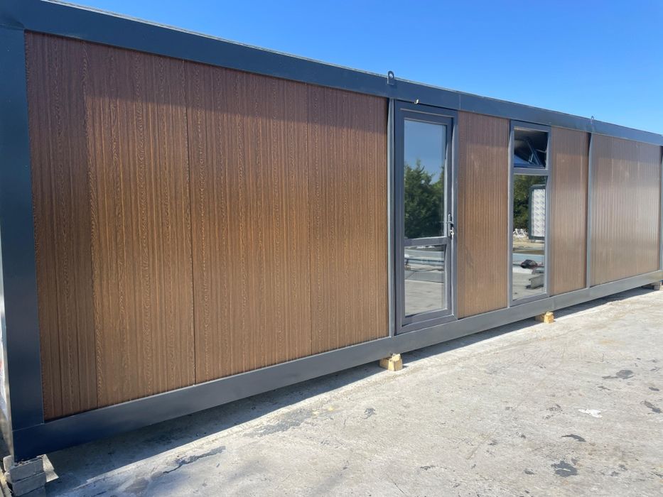 Container containere vitrina showroom spațiu comercial culoare maro Bambu