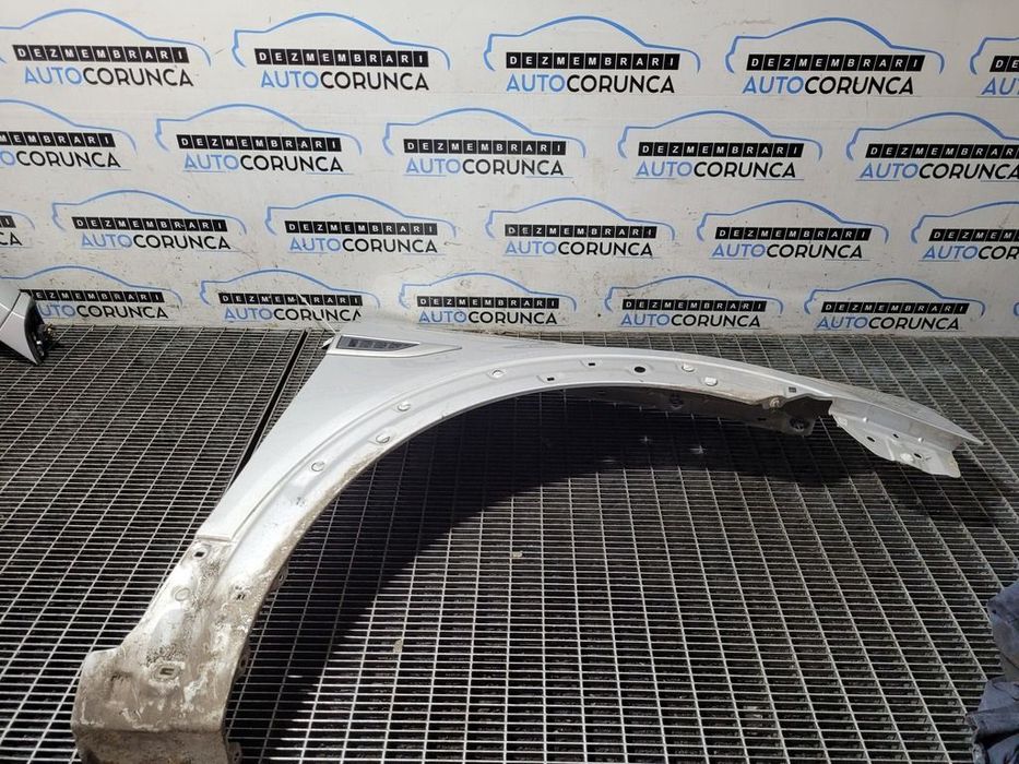 Aripa Dreapta Fata Chevrolet Captiva Facelift 2011 - 2014 4 Usi Switchblade silver ...