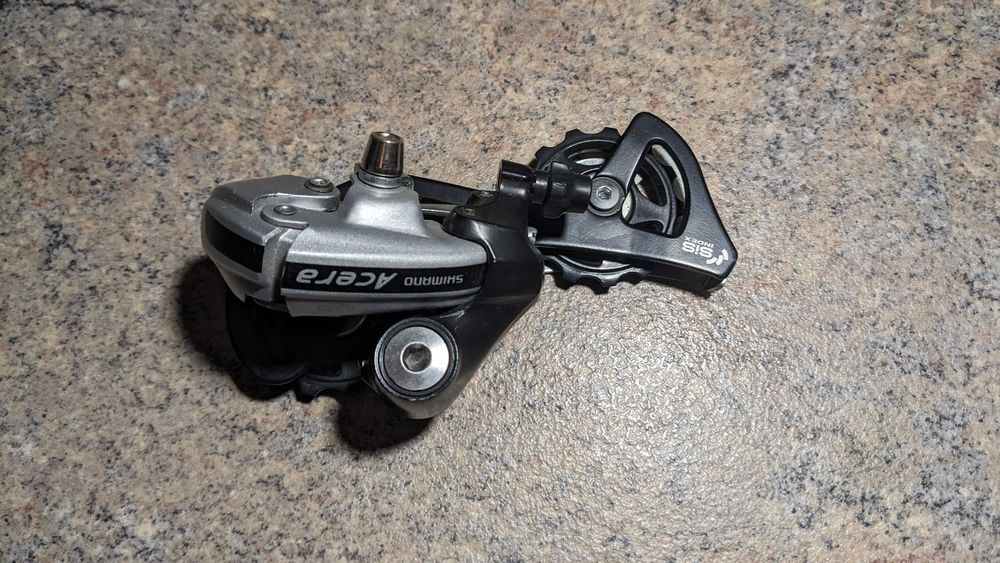 Schimbător spate Shimano Acera RD-M360